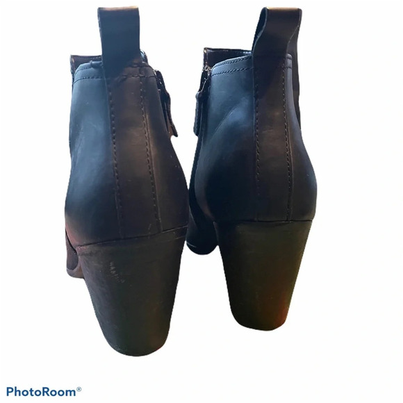 Cole Haan Oiled newbuck black leather Chesney ankle bootie 9.5 - Picture 5 of 6